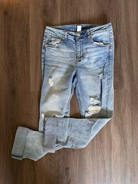 H&M Light Blue Distressed Boyfriend Jeans
